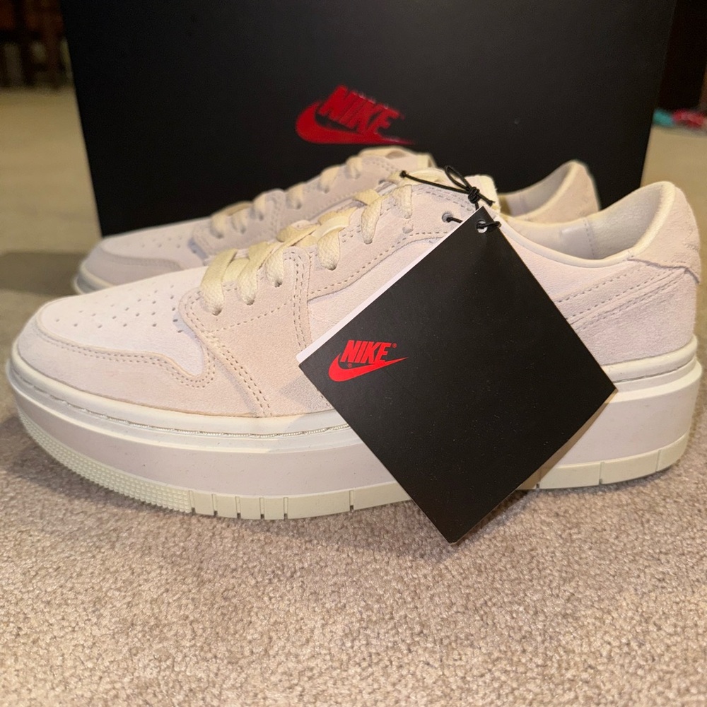 Air Jordan 1 Elevate Low Women's Shoes Size 10 In Sail/Coconut NWT Neutral Suede